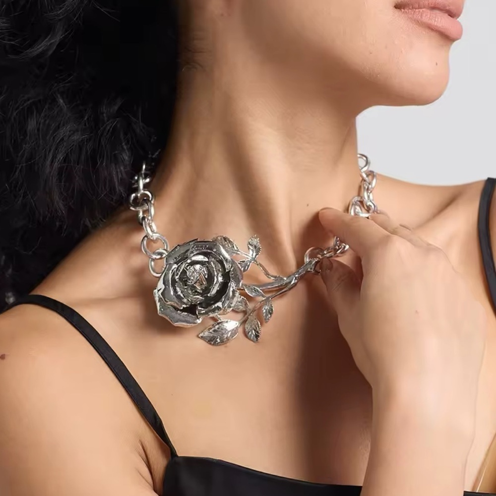 Metallic Rose Silver Elegance Bold Floral Statement Necklace